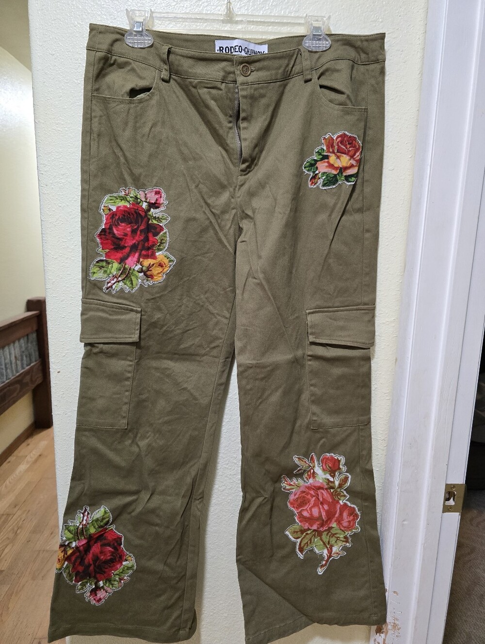 Rodeo Quincy Cargo Pants with Rose Appliqués